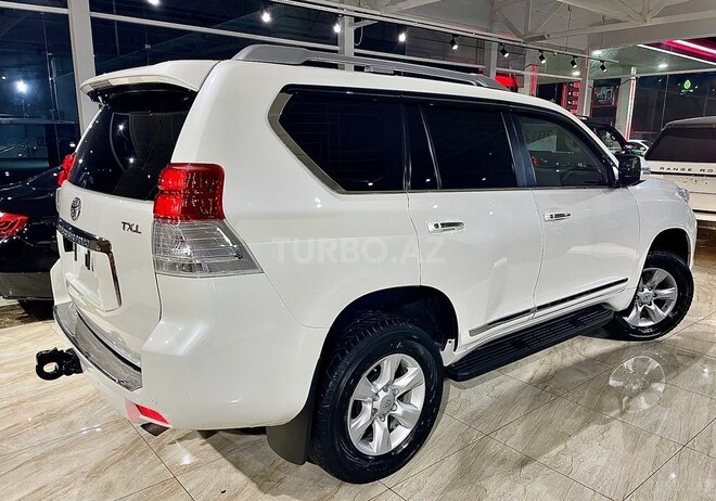 Toyota Land Cruiser Prado