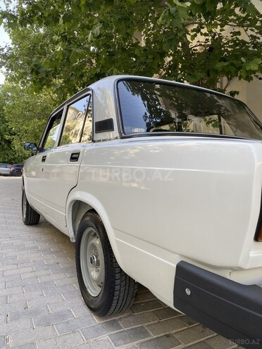 LADA (VAZ) 2107