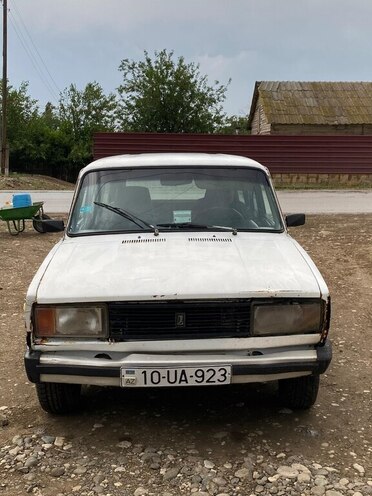 LADA (VAZ) 2104