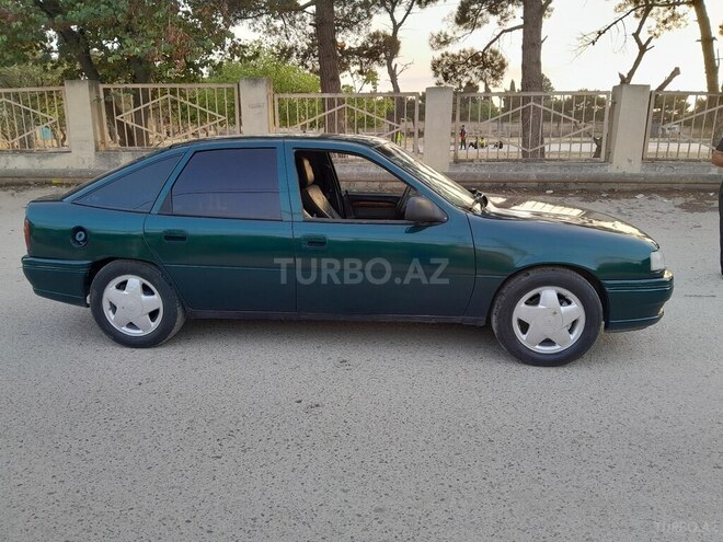 Opel Vectra 1996, 250,550 km - 1.8 l - Bakı