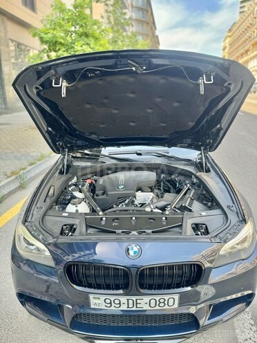 BMW 528