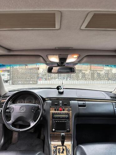 Mercedes E 320 2001, 354,815 km - 3.2 л - Bakı