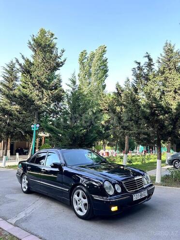 Mercedes E 320 2001, 354,815 km - 3.2 л - Bakı