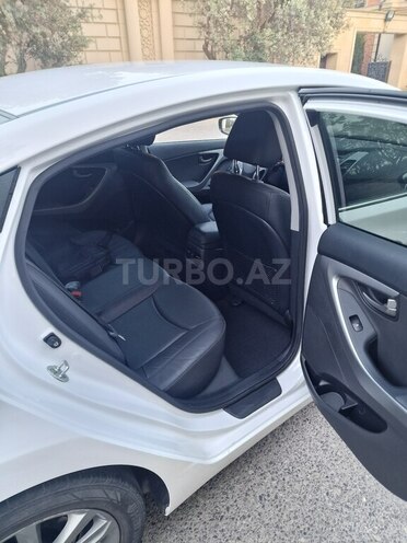 Hyundai Avante 2015, 158,112 km - 1.6 l - Bakı