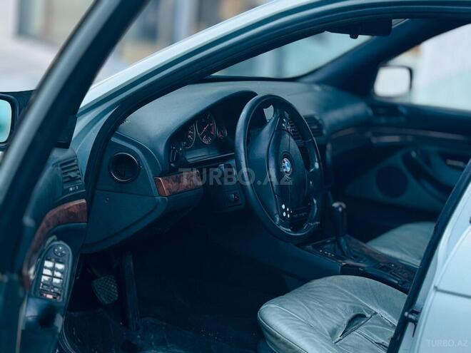 BMW 528 1999, 320,000 km - 2.8 l - Bakı