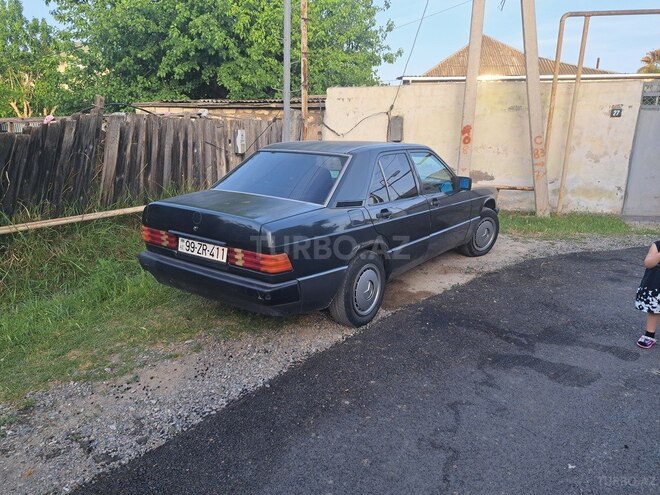 Mercedes 190 1992, 426,000 km - 2.3 l - Sabirabad