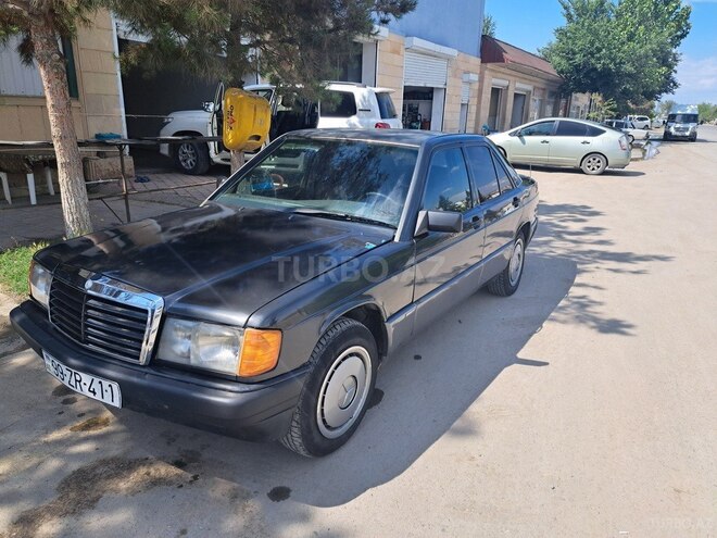 Mercedes 190 1992, 426,000 km - 2.3 l - Sabirabad