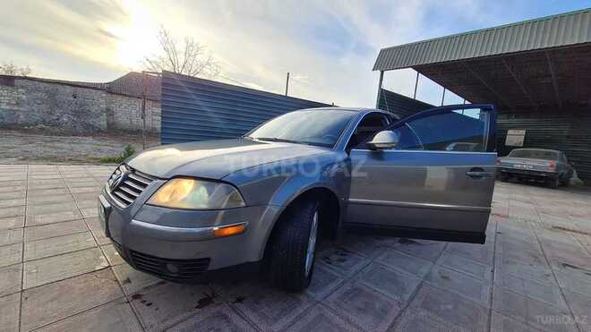 Volkswagen Passat 2004, 22,390 km - 1.8 l - Gəncə