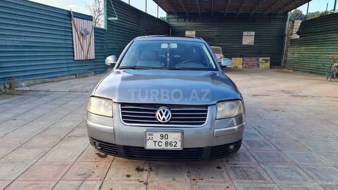 Volkswagen Passat 2004, 22,390 km - 1.8 l - Gəncə