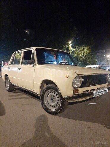LADA (VAZ) 21011 1980, 270,000 km - 1.2 l - Mingəçevir