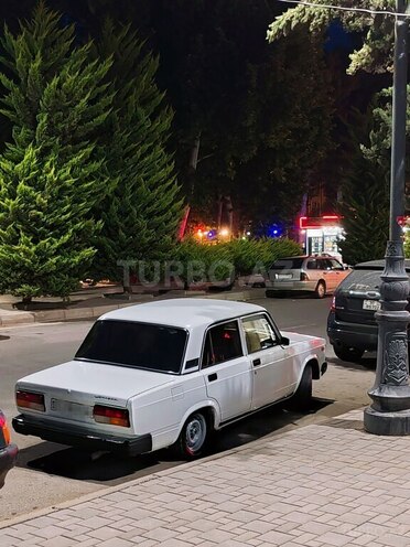 LADA (VAZ) 2107