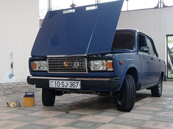 LADA (VAZ) 2107