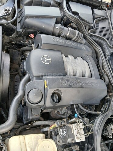 Mercedes E 240 1998, 393,016 km - 2.4 l - Bakı