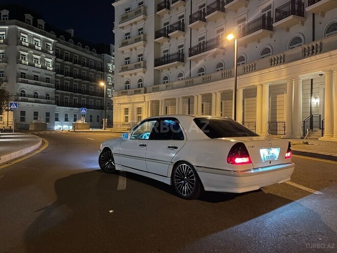 Mercedes C 230 1999, 370,149 km - 2.3 л - Bakı