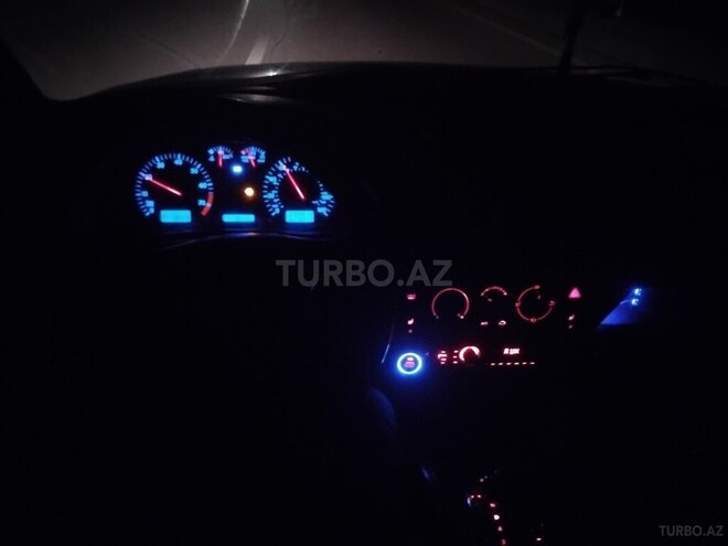 Volkswagen Passat 1999, 156 km - 1.9 л - Cəlilabad