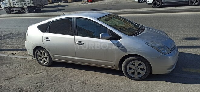 Toyota Prius 2007, 350,000 km - 1.5 l - Sabirabad