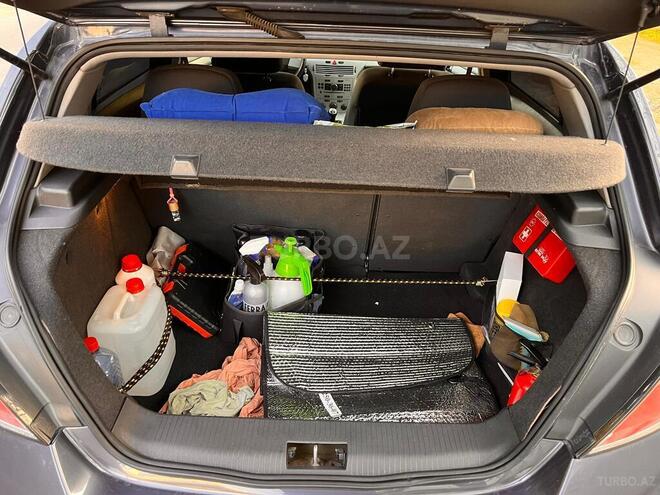 Opel Astra 2009, 275,000 km - 1.4 l - Bakı