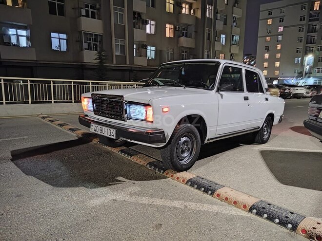 LADA (VAZ) 2107