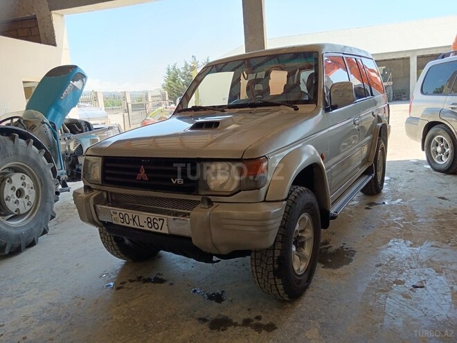 Mitsubishi Pajero