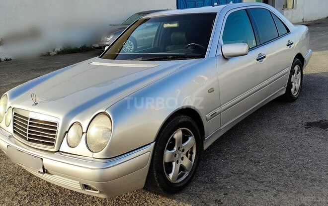 Mercedes E 220 d