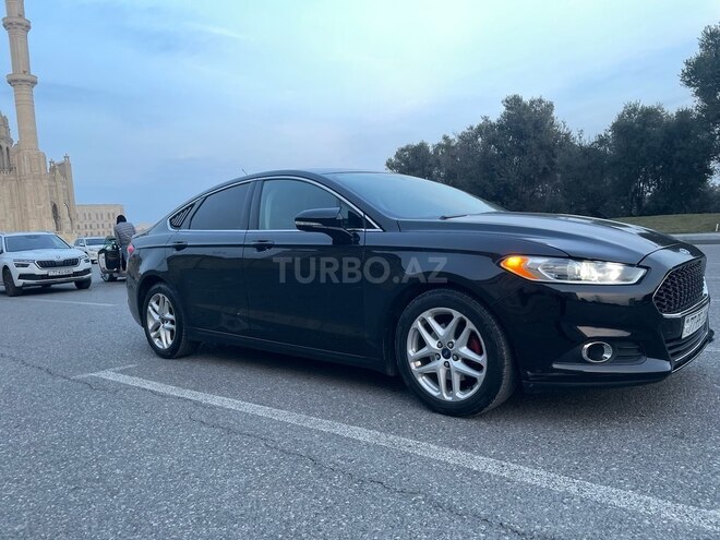 Ford Fusion (North America) 2015, 249 km - 1.5 л - Bakı