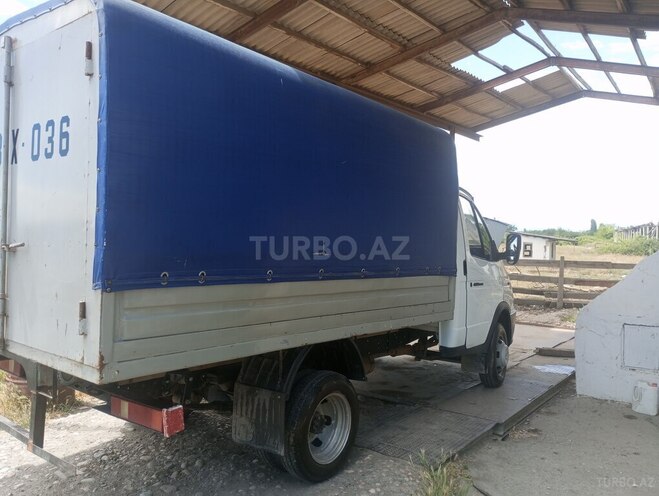 GAZ 3302-744 2001, 450,000 km - 2.4 l - Quba