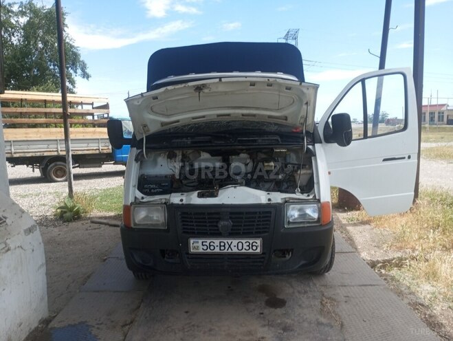 GAZ 3302-744 2001, 450,000 km - 2.4 l - Quba