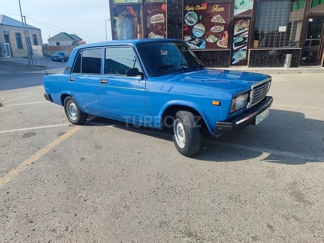 LADA (VAZ) 2107