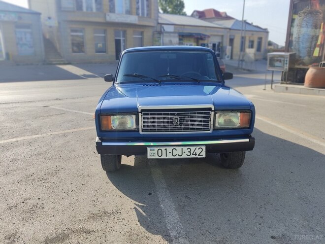 LADA (VAZ) 2107