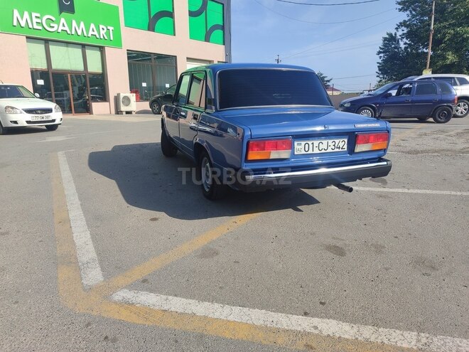 LADA (VAZ) 2107