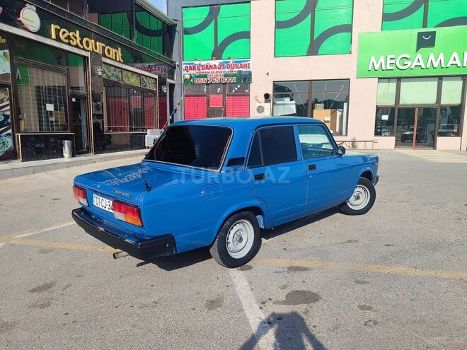 LADA (VAZ) 2107