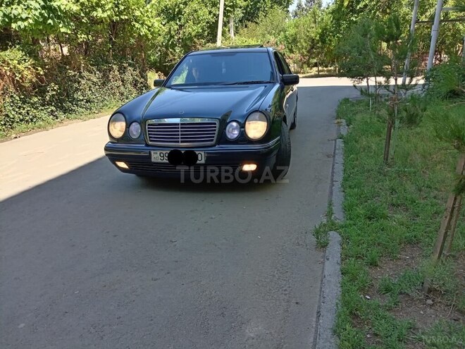 Mercedes E 230 1996, 412,000 km - 2.3 l - Sabirabad