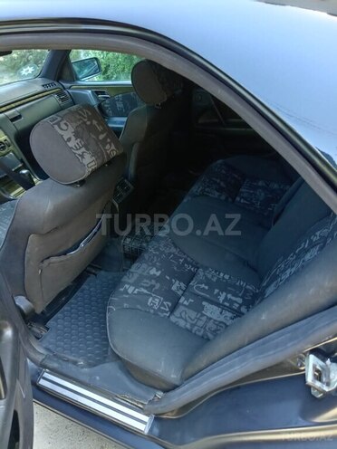 Mercedes E 230 1996, 412,000 km - 2.3 l - Sabirabad
