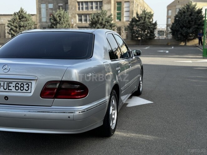 Mercedes E 220 d 2000, 350,453 km - 2.2 l - Bakı