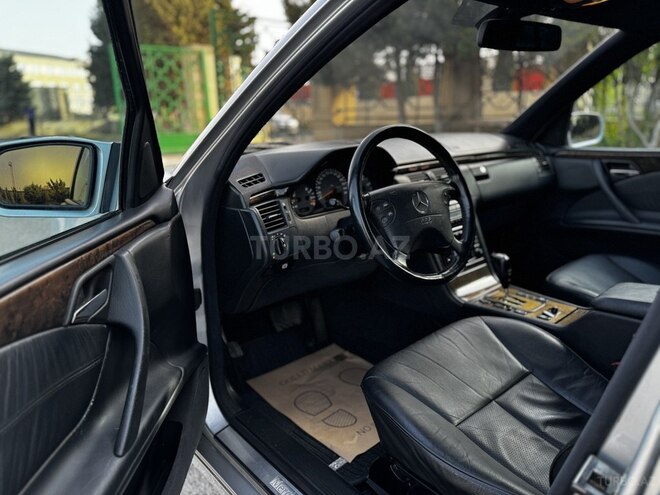 Mercedes E 220 d 2000, 350,453 km - 2.2 l - Bakı