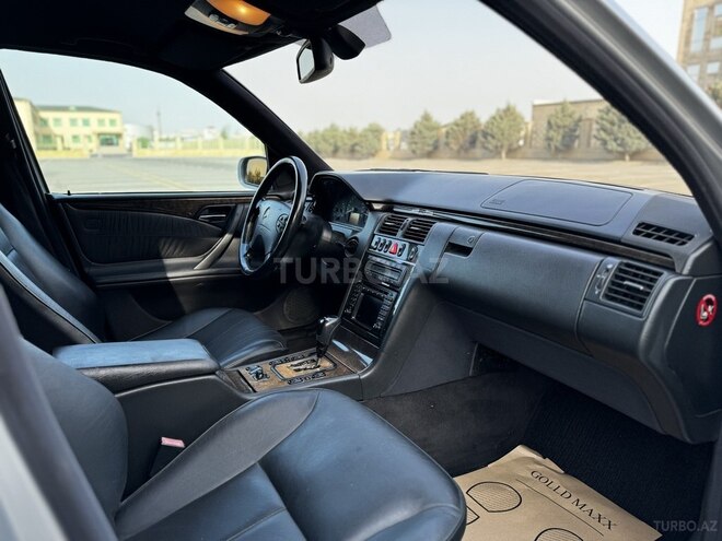 Mercedes E 220 d 2000, 350,453 km - 2.2 l - Bakı