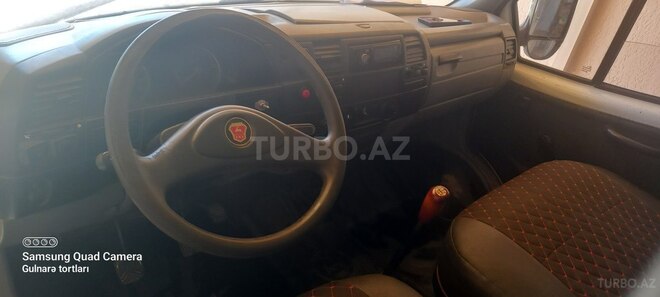 GAZ 330202-740 2009, 212,300 km - 2.5 l - Samux