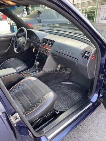 Mercedes C 180 1997, 285,000 km - 1.8 l - Bakı