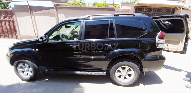 Toyota Land Cruiser Prado