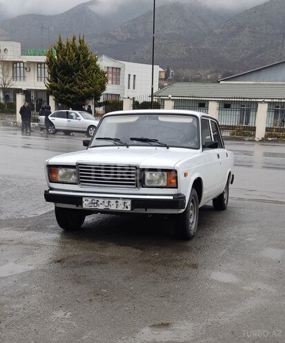 LADA (VAZ) 2107