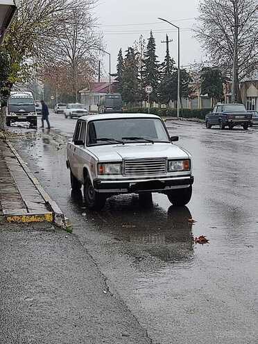 LADA (VAZ) 2107