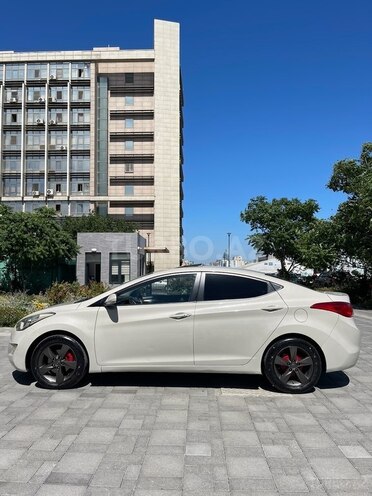 Hyundai Elantra 2011, 295,000 km - 1.8 l - Bakı