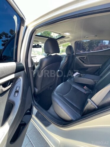 Hyundai Elantra 2011, 295,000 km - 1.8 l - Bakı