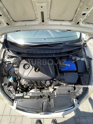 Hyundai Elantra 2011, 295,000 km - 1.8 l - Bakı