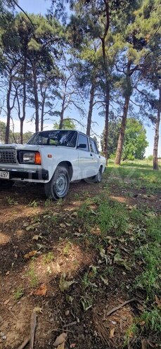 LADA (VAZ) 2107