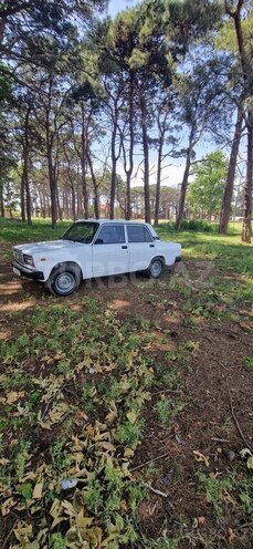 LADA (VAZ) 2107