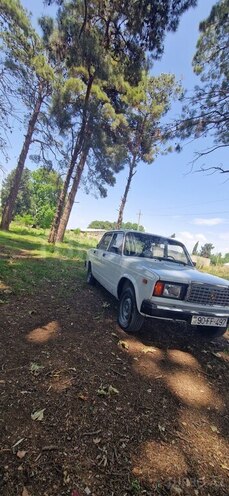 LADA (VAZ) 2107