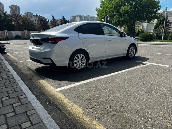 Hyundai Accent 2017, 165,000 km - 1.6 l - Bakı