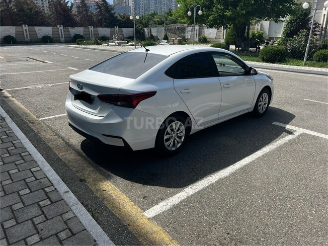 Hyundai Accent 2017, 165,000 km - 1.6 l - Bakı