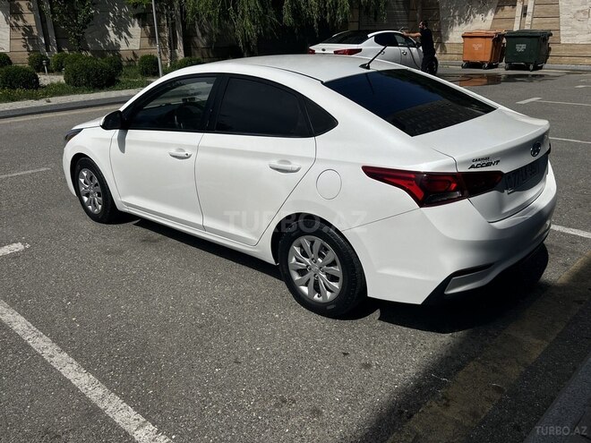 Hyundai Accent 2017, 165,000 km - 1.6 l - Bakı
